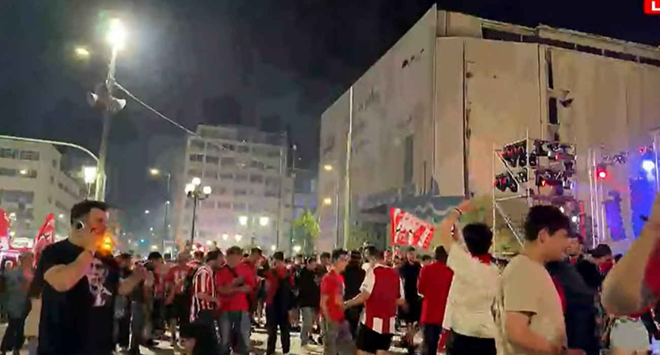 «Καίγεται» ο Πειραιάς για το ευρωπαϊκό του Ολυμπιακού!
