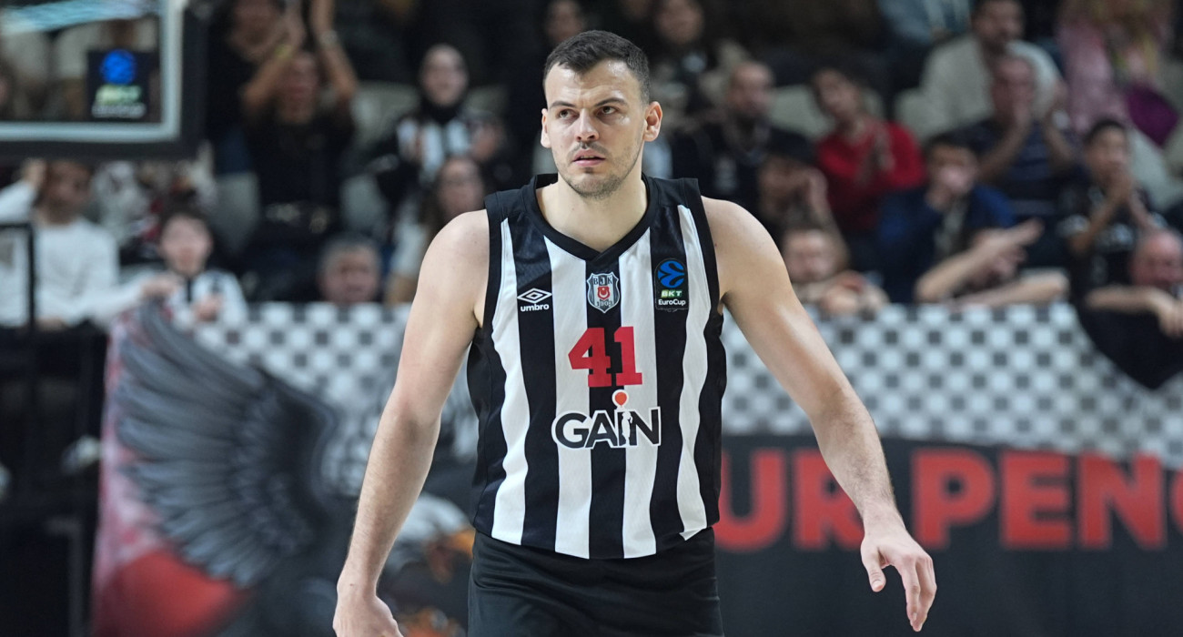 Ο Άντε Ζίζιτς με την φανέλα της Μπεσίκτας / Πηγή: IMAGO