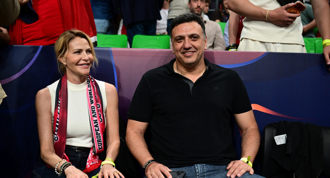 Ο Βασίλης Κικίλιας με τη σύζυγό του, Τζένη Μπαλατσινού / Πηγή: Eurokinissi