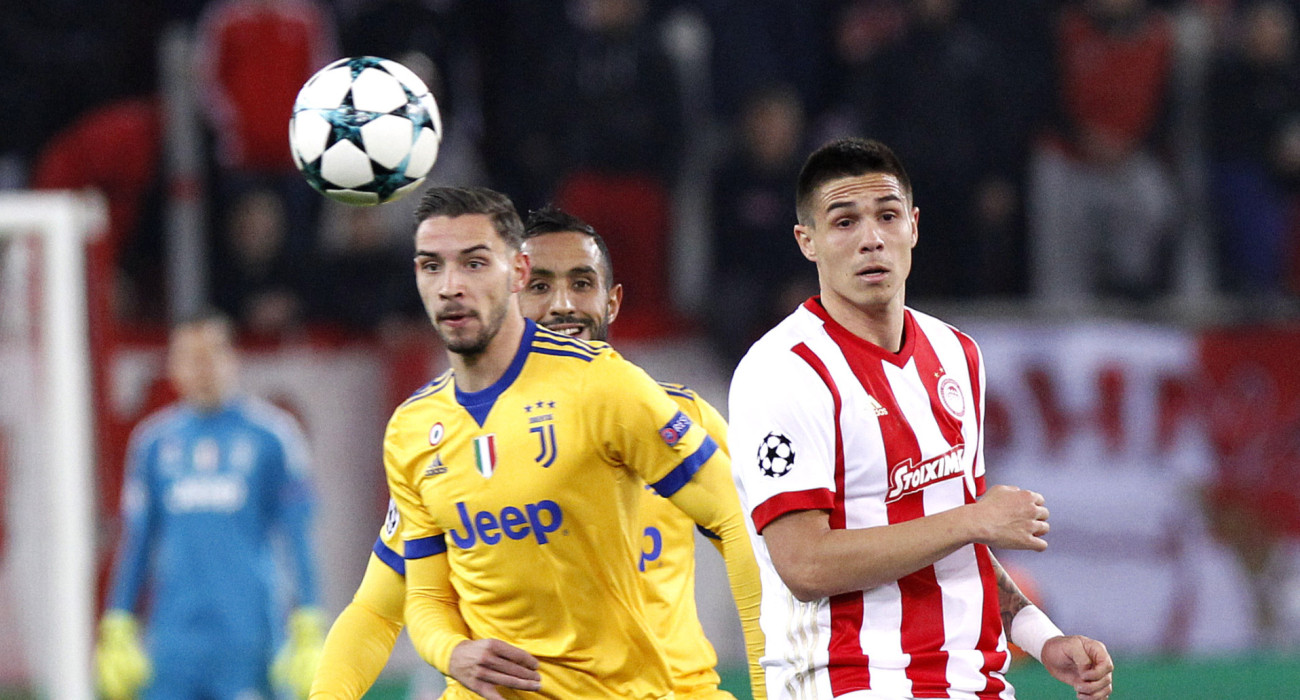 Ο Ντε Σίλιο απέναντι στον Ολυμπιακό στο Champions League τη σεζόν 2017/18 / Πηγή: Eurokinissi