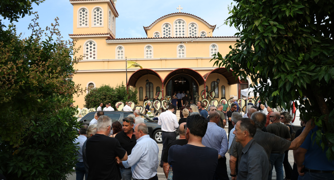 Εικόνες από την κηδεία του Τάκη Γκώνια / Πηγή: Eurokinissi