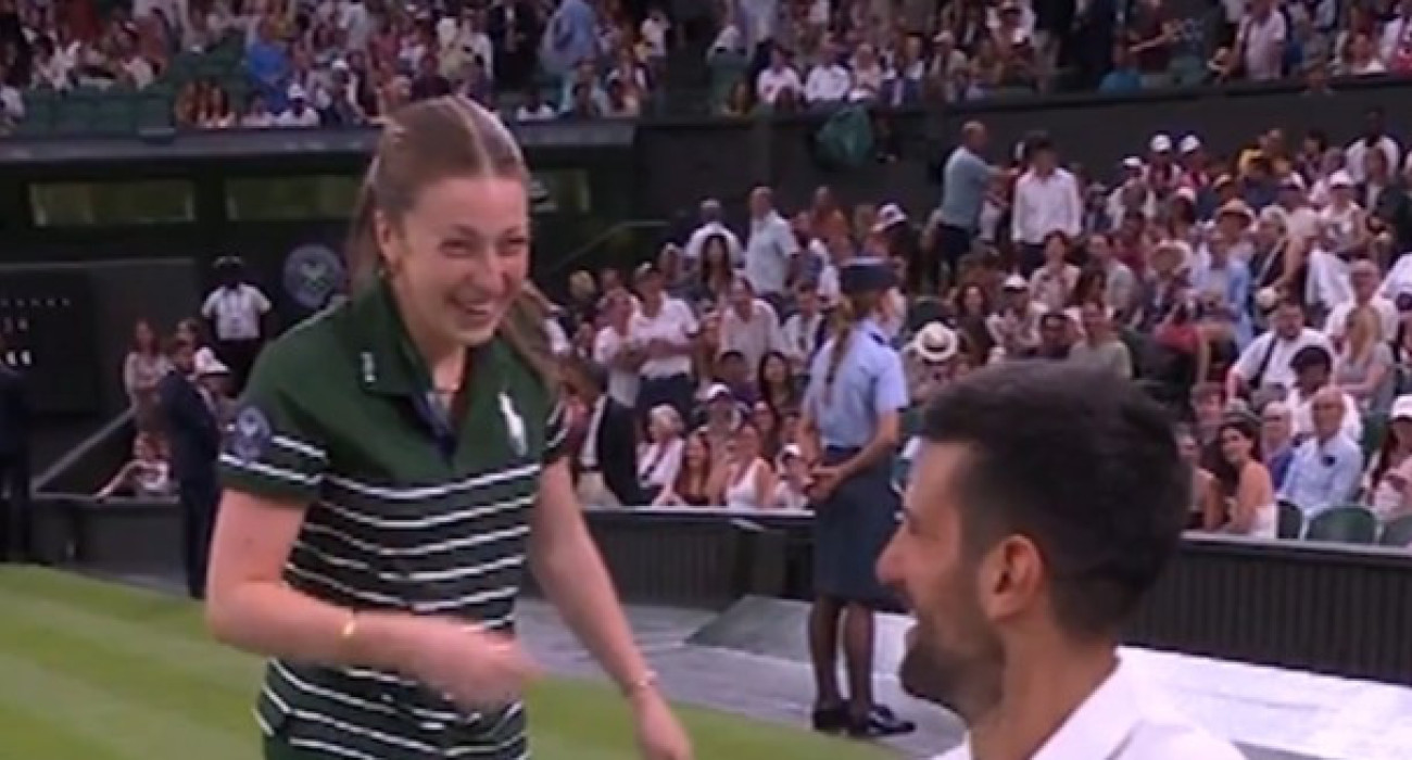 Η στιγμή που ο Τζόκοβιτς κάνει πλάκα στο ball girl / Screenshot