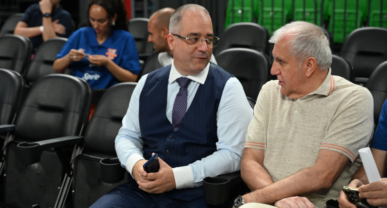 Ο Γκόραν Σάσιτς με τον Ζέλικο Ομπράντοβιτς / Πηγή: Β. Στόλης