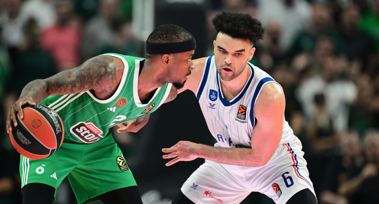 Ο Ελάιζα Μπράιαντ για το περιστατικό με τον Αταμάν: «Είναι ένα τεράστιο μέρος της ανόδου της Εφές»