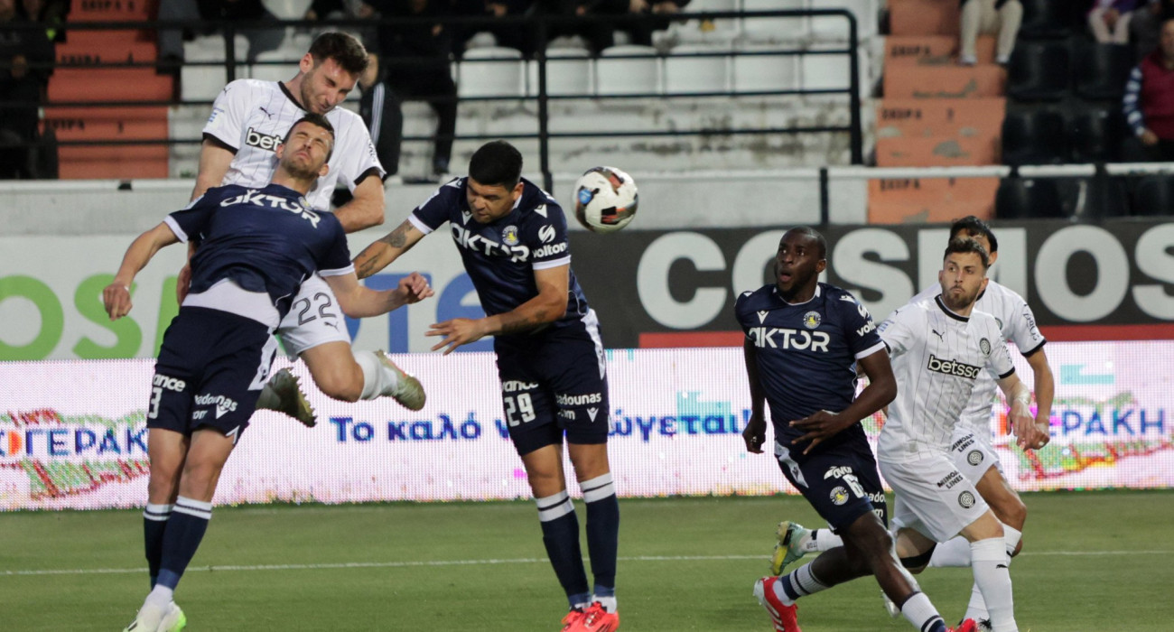 Μία απ' τις πάρα πολλές μονομαχίες στον αγώνα του ΟΦΗ με τον Αστέρα AKTOR στο «Θ. Βαρδινογιάννης - ΠΞΓΗ: Eurokinissi