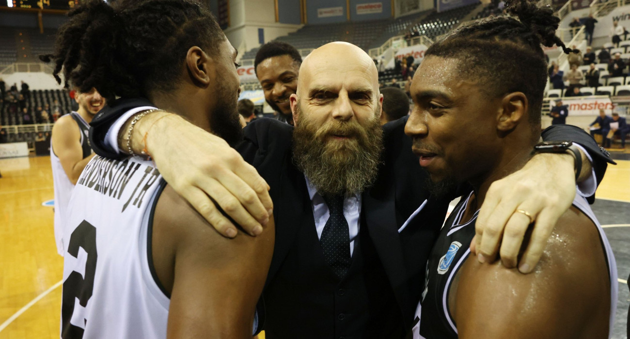 Τρομερή στιγμή με Μπάρτλεϊ-Καντσελιέρι: «Ο καλύτερος προπονητής που είχα ποτέ»