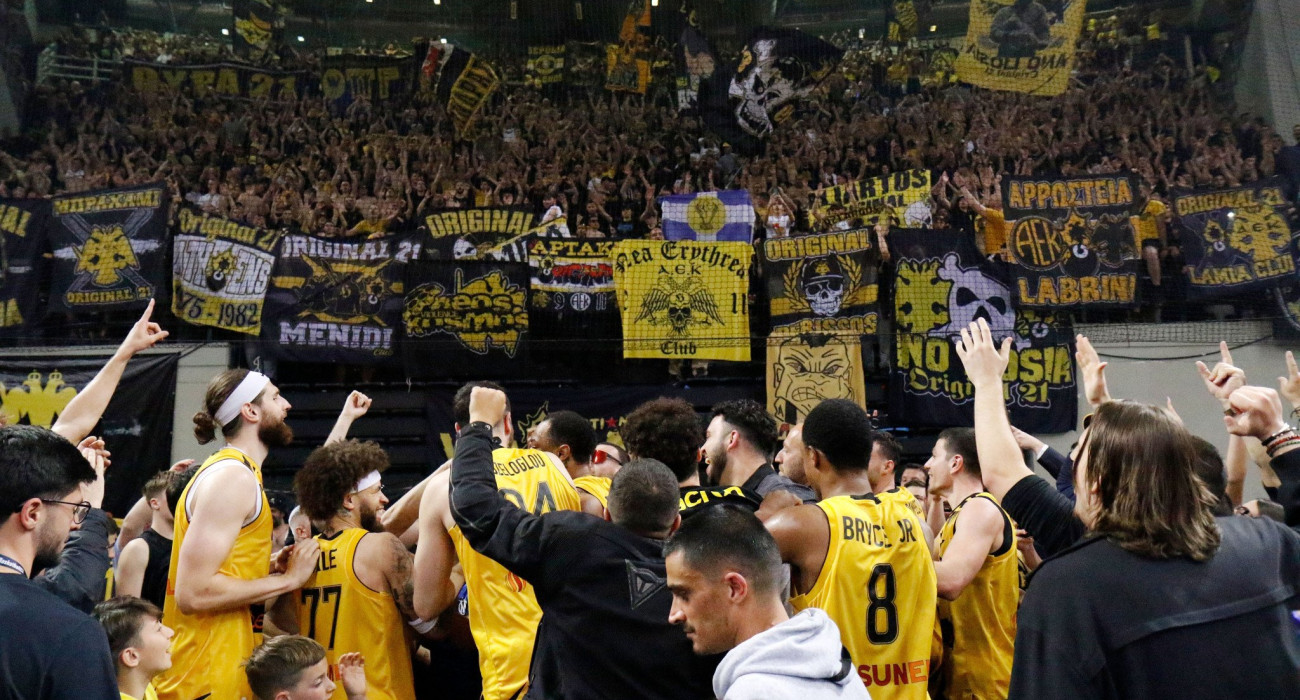 Η ΑΕΚ Betsson μπορεί να φτάσει στο ανέφικτο μόνο με τον έκτο παίκτη στο πλευρό της