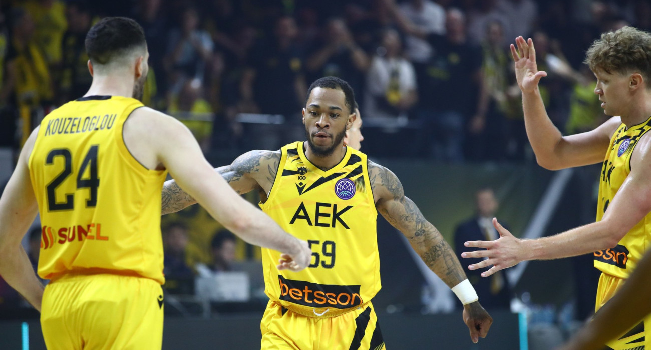 Ο Ρεϊζόν Τάκερ στο Athletiko: «Δεν έκλεισα μάτι μετά τον ημιτελικό» (video)