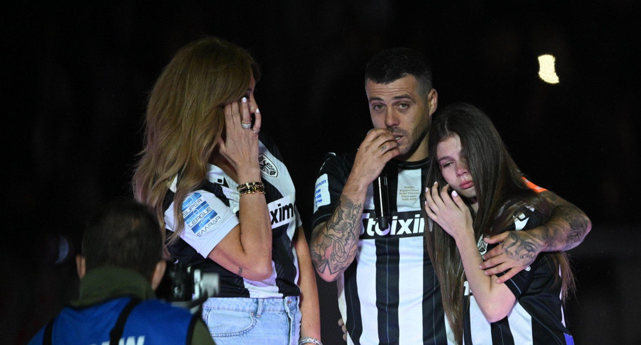 Η συγκλονιστική εικόνα με τα δάκρυα της κόρης του Βιεϊρίνια