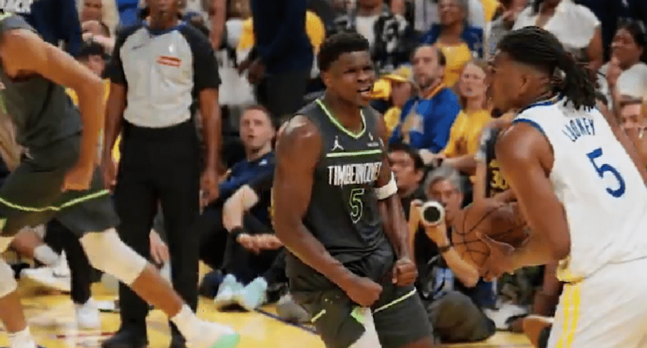 Έλειπε η γάτα (Κάρι), χόρευε το ποντίκι (Έντουαρντς)