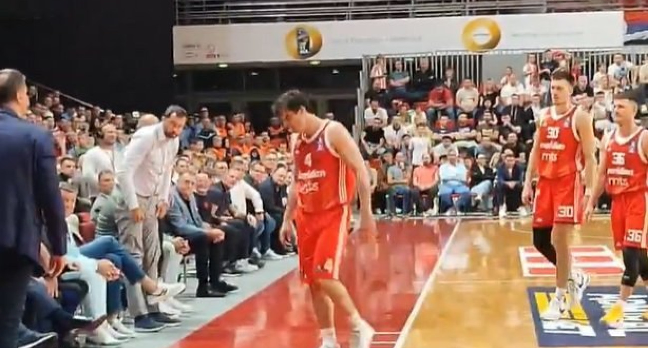 Έξαλλος Τεόντοσιτς: Τσακώθηκε με διαιτητές και τα... έψαλλε σε στελέχη της ABA Liga