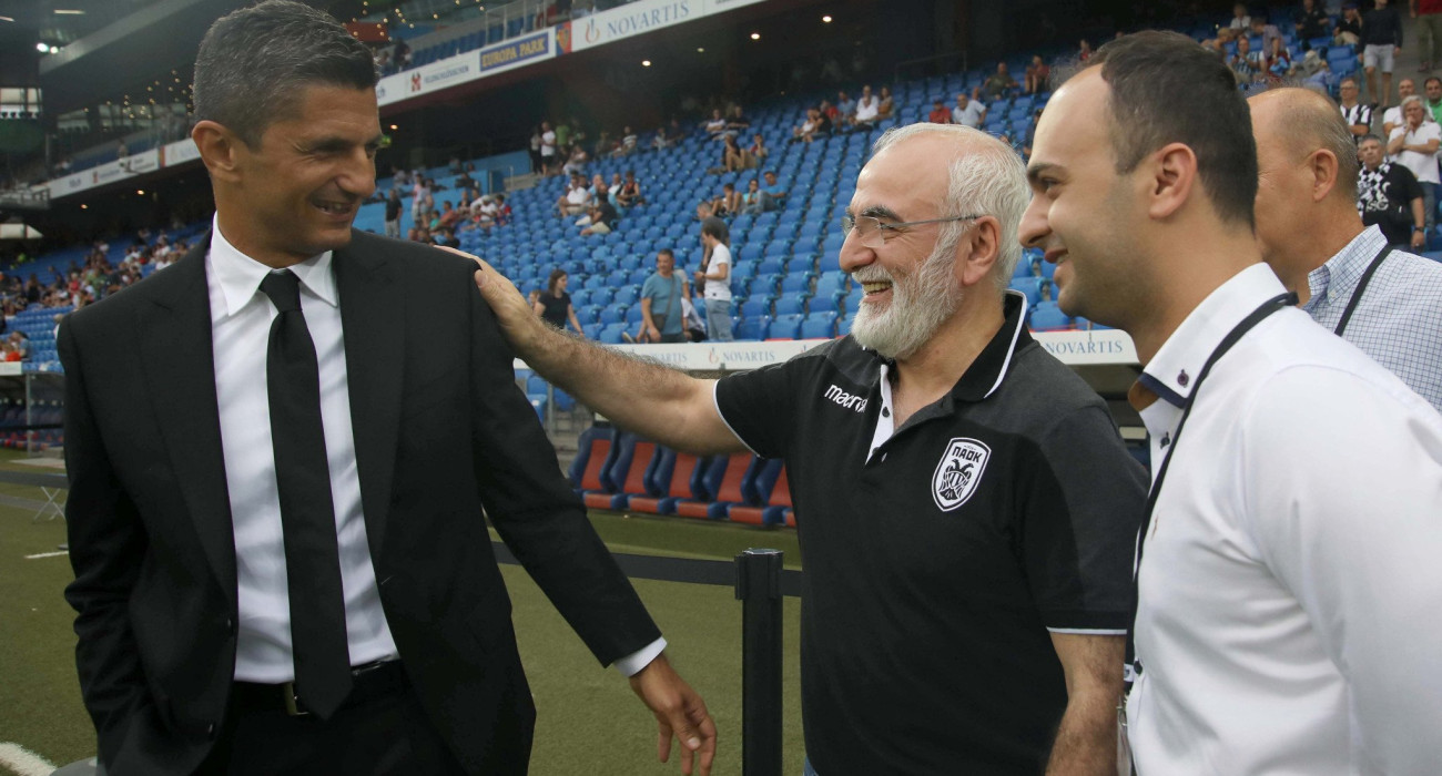Ο Ιβάν Σαββ΄ίδης με τον Ραζβάν Λουτσέσκου
