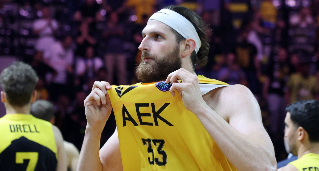 Ο Γκραντ Γκόλντεν στο Athletiko: «Το μέλλον της ΑΕΚ είναι λαμπρό»