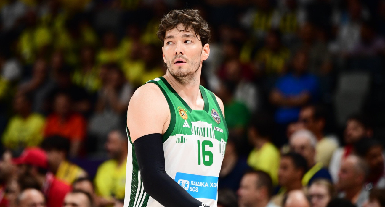 Ο Οσμάν έκανε... σεφτέ στον ημιτελικό του Final 4 με κάρφωμα (video)