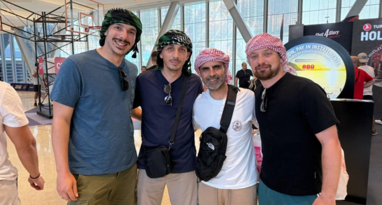 Παναθηναϊκοί και Ολυμπιακοί... εμίρηδες, αγκαλιά στο Άμπου Ντάμπι - Δείτε βίντεο του Athletiko