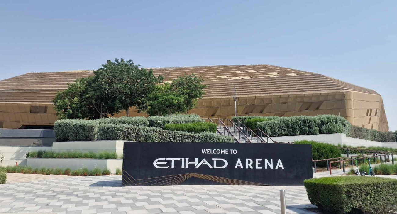 Το Athletiko είναι το πρώτο Μέσο που έφτασε στο Άμπου Ντάμπι: Ο καιρός, η Etihad Arena και το ξενοδοχείο των ομάδων