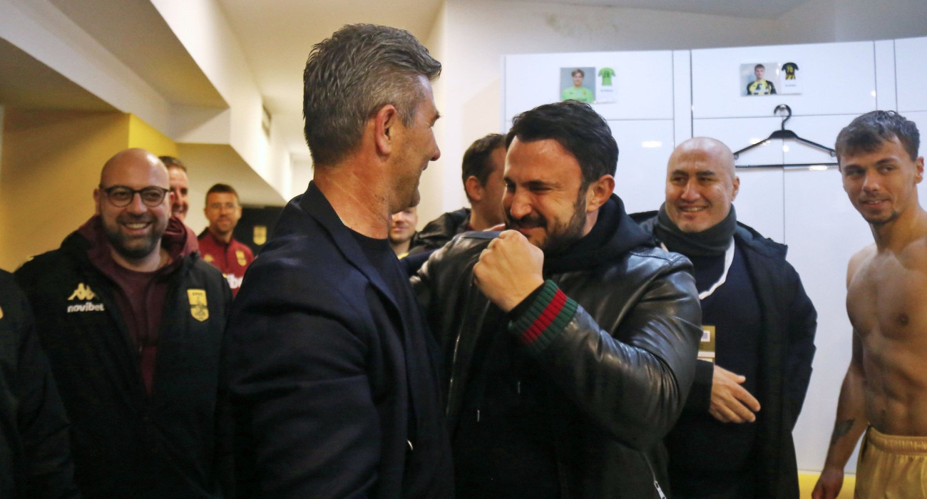 Ο Θεόδωρος Καρυπίδης με τον Μαρίνο Ουζουνίδη / Πηγή: Intime