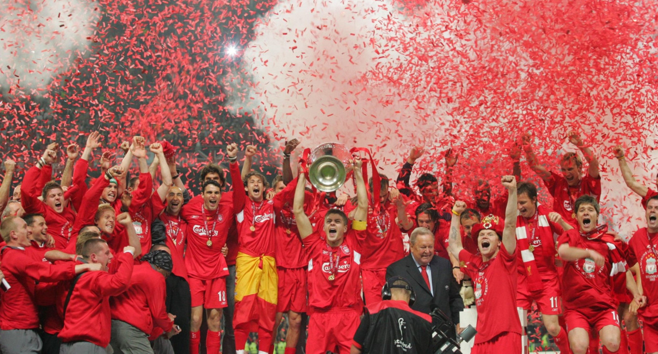 Η Λίβερπουλ σηκώνει στον ουρανό της Κωνσταντινούπολης το τρόπαιο του Champions League / Πηγή: InTime