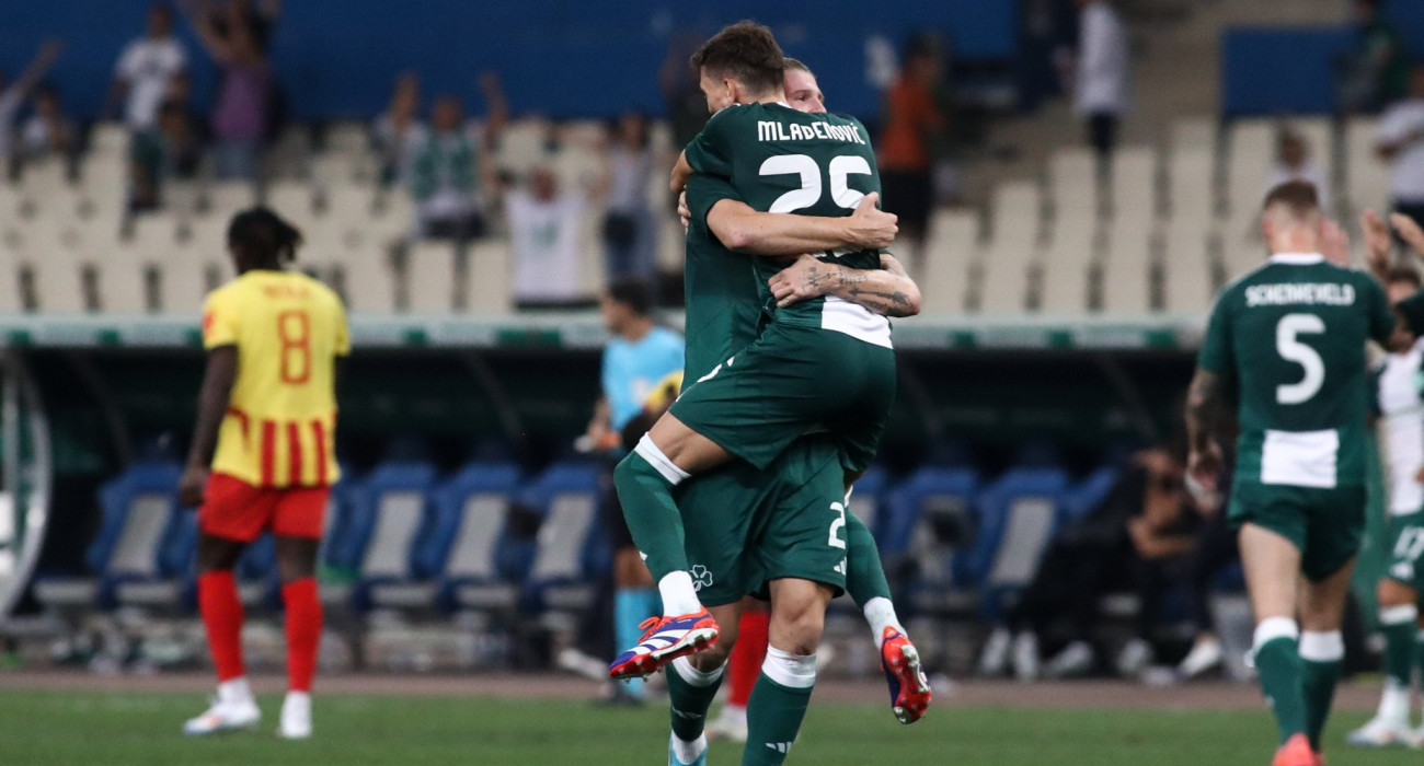 Οι παίκτες του Παναθηναϊκού πανηγυρίζουν την πρόκρισή τους επί της Λανς τον περασμένο Αύγουστο στο ΟΑΚΑ - ΠΗΓΗ: Eurokinissi