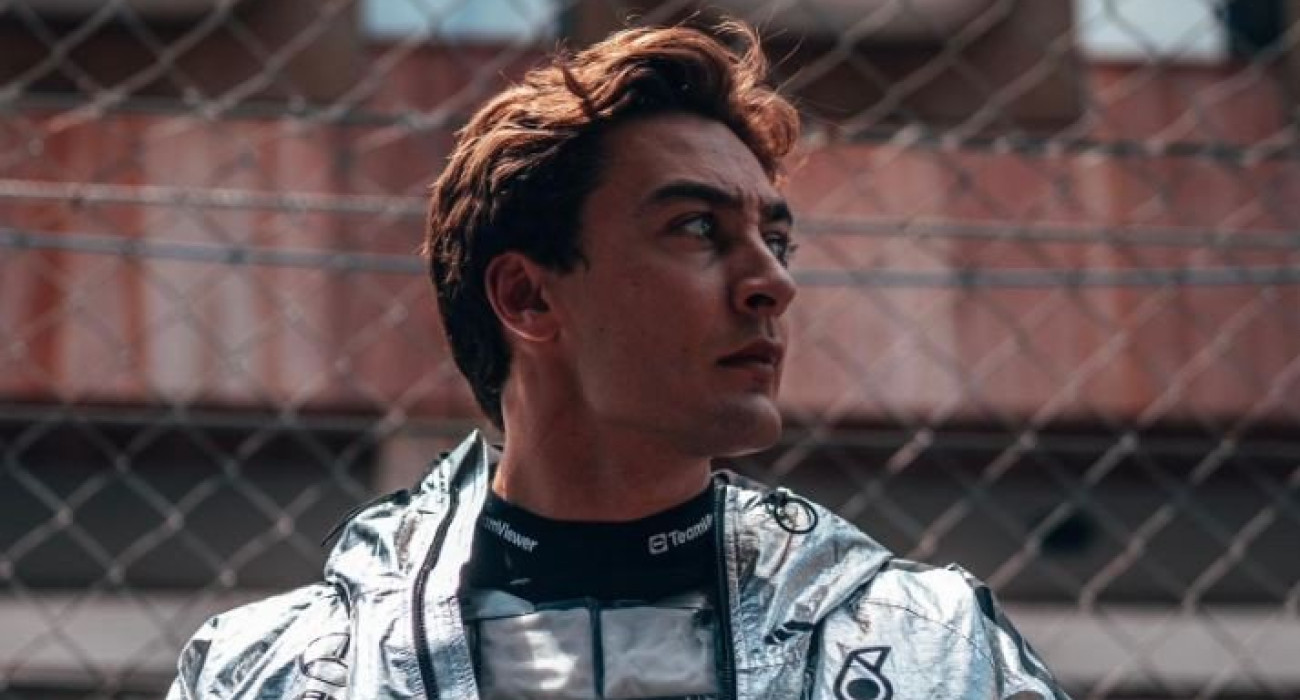 @Mercedes-AMG PETRONAS