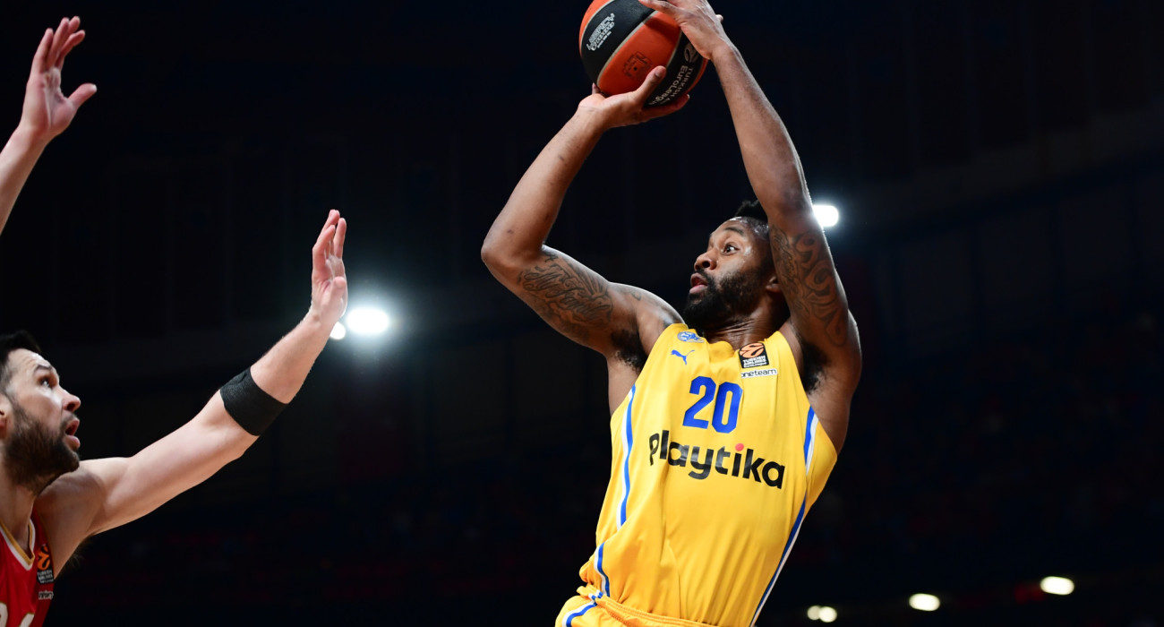 Πιθανή η αποχώρηση του Ράντολφ από τη Μακάμπι