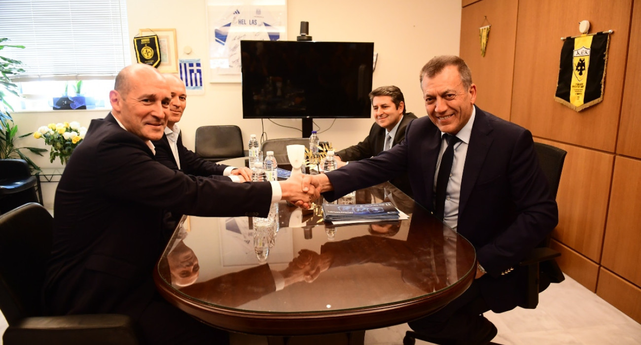 Γιώργος και Παναγιώτης Αγγελόπουλος σε συνάντηση με τον Γιάννη Βρούτση, Πηγή: Eurokinissi