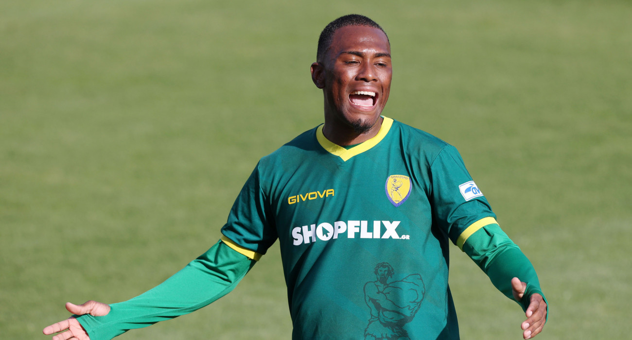 Ο διεθνής Καναδός στοπερ, Ντέρεκ Κορνελιους - ΠΗΓΗ: ΙΝΤΙΜΕ