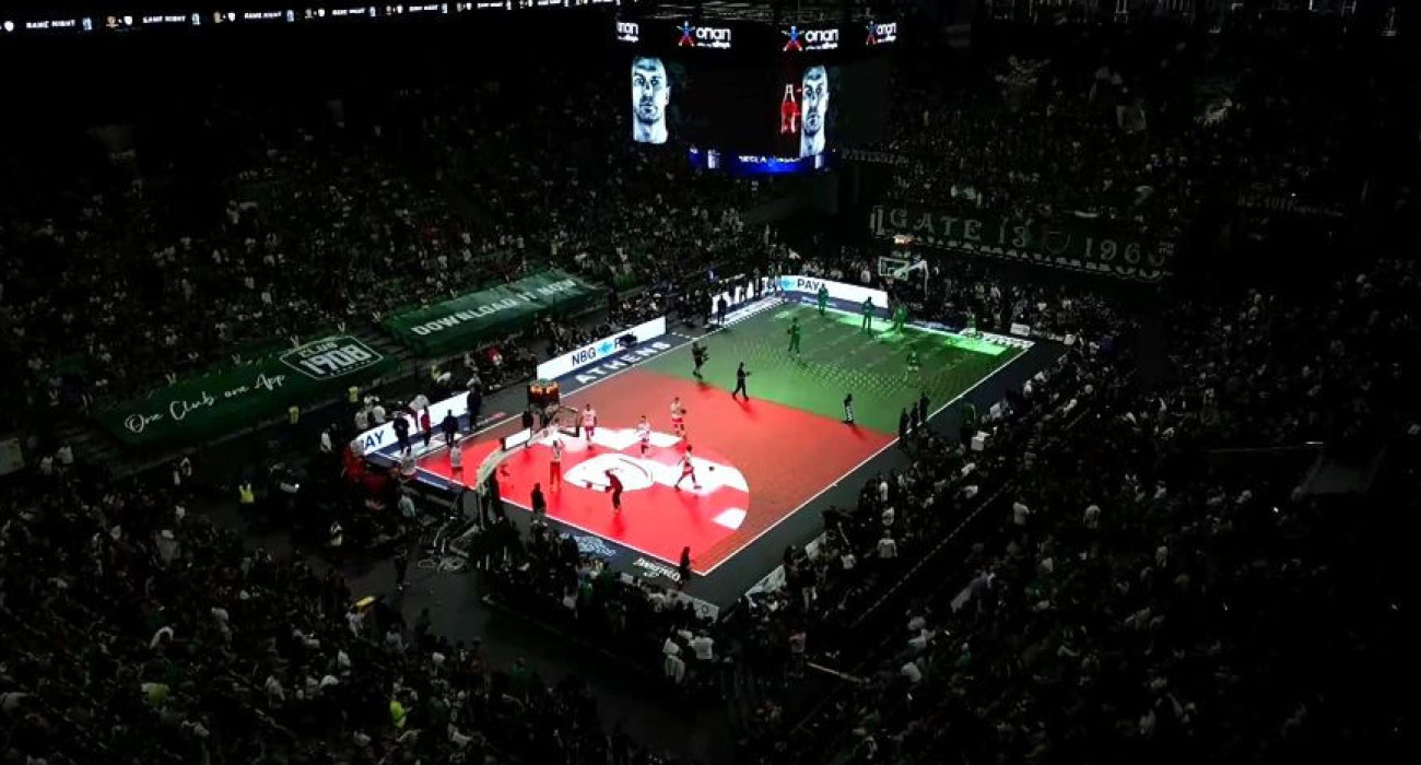 Το εντυπωσιακό Glassfloor του ΟΑΚΑ χωρισμένο σε κόκκινο και πράσινο (video)