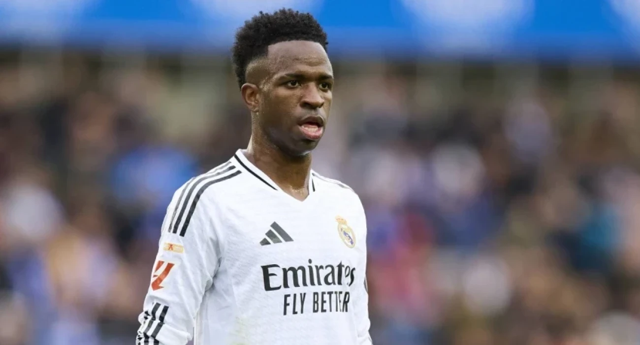 Ο Βινίσιους με τη φανέλα της Ρεάλ / Πηγή: Imago