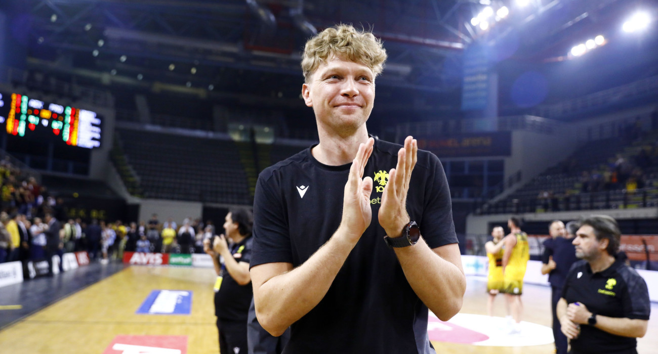 Ο Κουζμίνσκας συνδυάζει διακοπές και... μπάσκετ