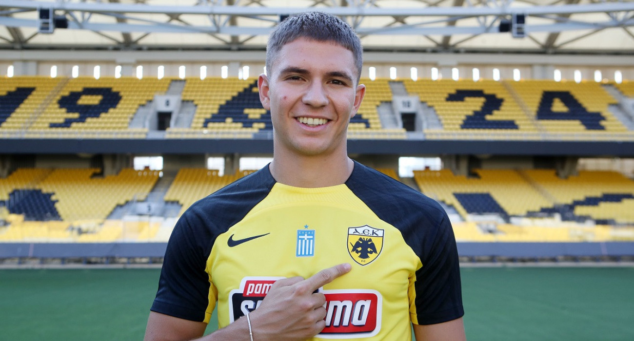 Ο Δημήτρης Καλοσκάμης στην παρουσίασή του στην ΑΕΚ / Πηγή: InTime