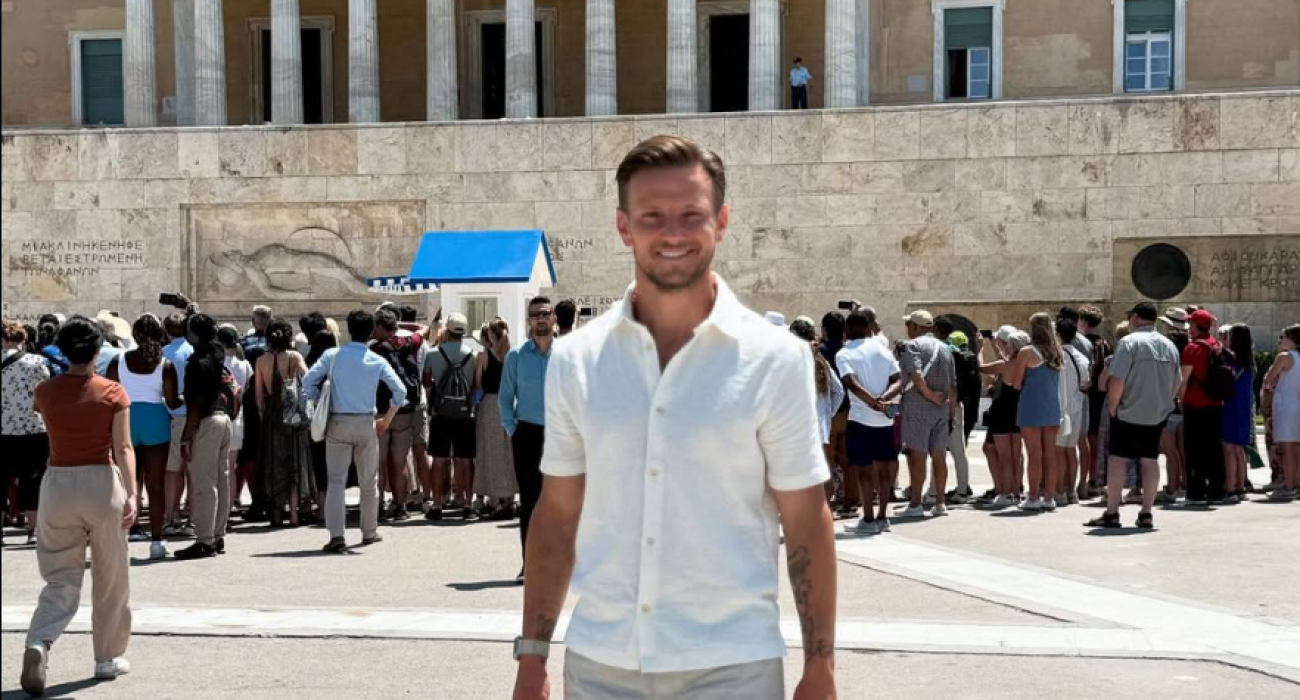 Στην Αθήνα ο Ράκιτιτς μαζί με την εντυπωσιακή σύζυγό του