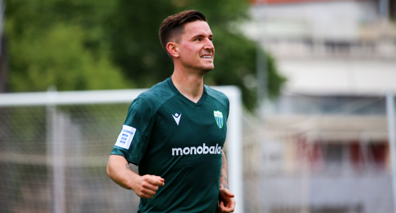 Ο Μπέντζαμιν Βέρμπιτς με τη φανέλα του Λεβαδειακού / Πηγή: Eurokinissi