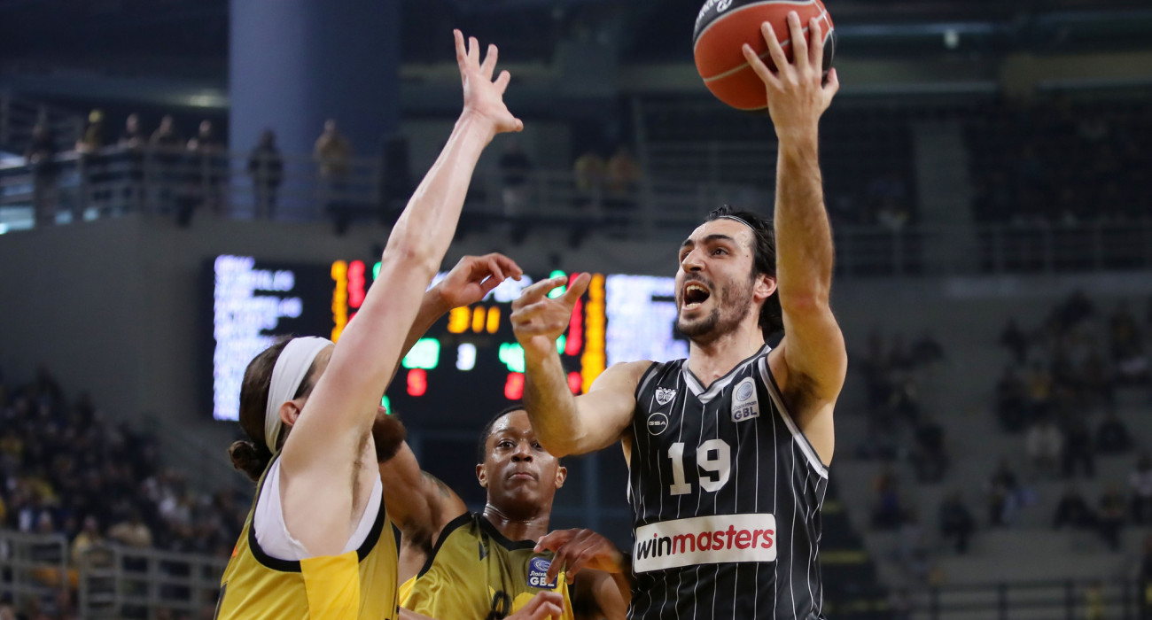 Παρακολουθεί στενά τον Κατσίβελη η ΑΕΚ