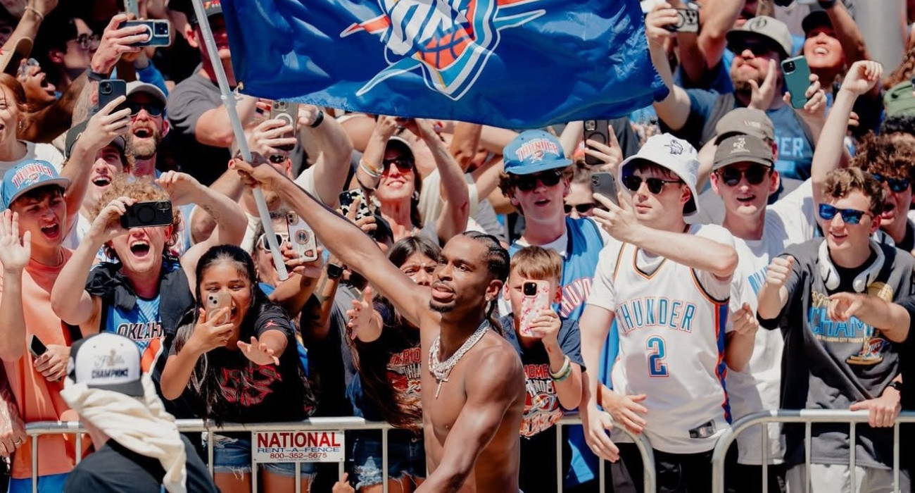 «Πανζουρλισμός» στην Οκλαχόμα Σίτι - Στο πόδι η πόλη για τους πρωταθλητές του NBA