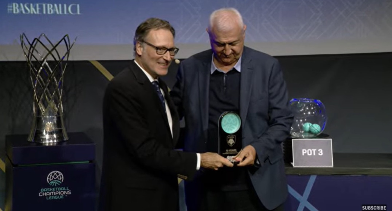 To BCL τίμησε την ΑΕΚ για την 10ετή παρουσία της στη διοργάνωση