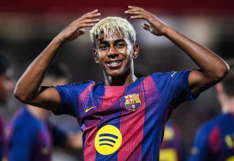 Ο Γιαμάλ έγινε... Λεμπρόν: Ο λόγος που ο σταρ της Μπαρτσελόνα έβαλε τον «Βασιλιά» φωτογραφία προφίλ