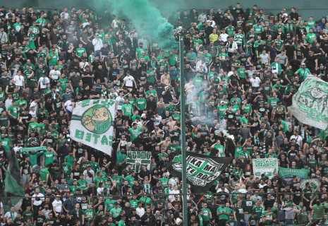 Χαμός από τους φίλους του Παναθηναϊκού ενόψει Μπέτις: Sold-out και το δεύτερo τσάρτερ για Ισπανία