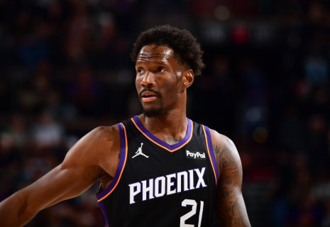 Ο Νάιτζελ Χέιζ-Ντέιβις έμεινε ελεύθερος από τους Μπακς