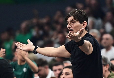 Γιαννακόπουλος: «Δεν θα έπρεπε να προστατεύονται οι ιδιοκτήτες όταν παίκτες και προπονητές προκαλούν τέτοια προβλήματα;»