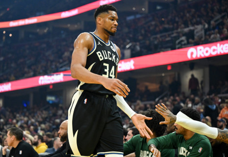 Η προειδοποίηση του «πεινασμένου» Αντετοκούνμπο: «Αν δεν πάμε για το πρωτάθλημα...» (video)