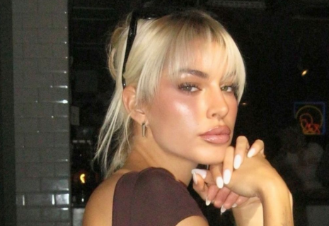 «Αν δεν το κάναμε μια μέρα...» - Η πιο «καυτή» WAG του ποδοσφαίρου αποκάλυψε τη συμφωνία που είχε με σταρ της μπάλας