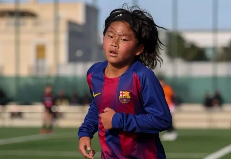 Ο 11χρονος Ιάπωνας θυμίζει τον Μέσι και έχει ξετρελάνει την Μπαρτσελόνα (video)