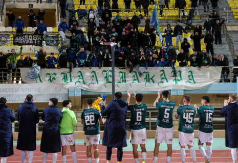 «Χαμός» στην Λιβαδειά: Ουρές από φίλους του Λεβαδειακού για ένα «μαγικό χαρτάκι» ενόψει ΟΦΗ (video)