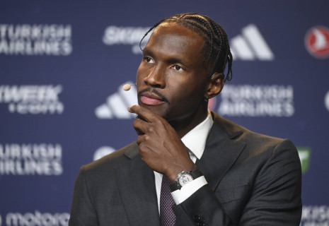 Η ώρα της κρίσης για Χέιζ-Ντέιβις: Απαντάει άμεσα στην πρόταση της Χάποελ Τελ Αβίβ