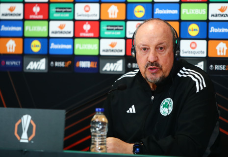 Μπενίτεθ: «Προετοιμάζουμε το μέλλον και τη δημιουργία της ομάδας που θα διεκδικεί τον τίτλο»