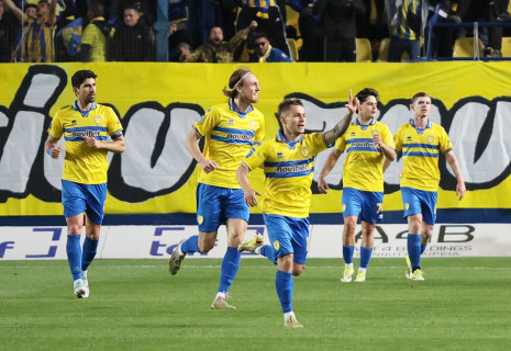 Ο Παναιτωλικός γιόρτασε τα 100 χρόνια με σπουδαία νίκη κόντρα στην Κηφισιά