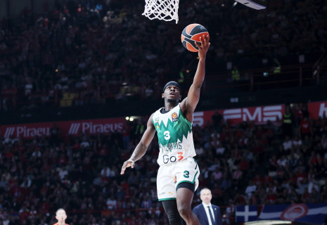 Ισπανοί συνδέουν τον Ολυμπιακό με τον Φρανσίσκο: «Αυτές οι ομάδες βρίσκονται στο... κόλπο»