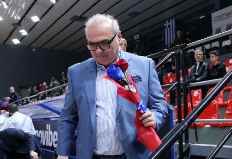 «EuroLeague by Night»: Στ. Ελληνιάδης για την ήττα του Ολυμπιακού στη Βαλένθια και τη νίκη του Παναθηναϊκού στο Σαράγεβο (video)