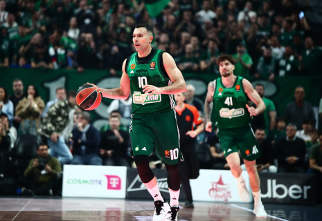 Χειρουργήθηκε ο Σλούκας - Πότε επιστρέφει